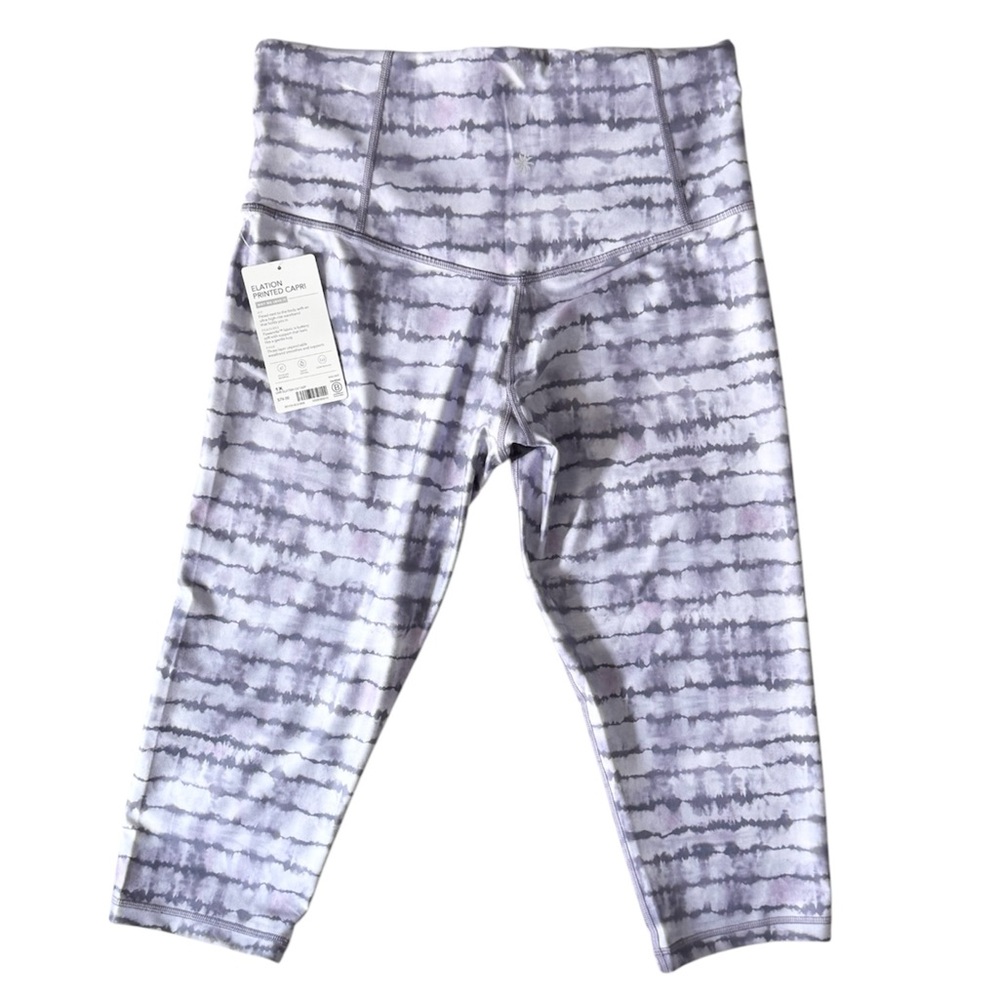 Athleta Elation Printed Capri Leggings Powervita Size 1X - Picture 3 of 5
